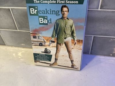 Breaking Bad: The Complete First Season DVD - Emmy Winner Bryan Cranston
