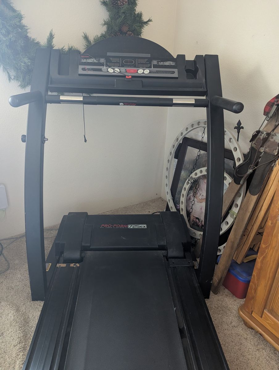 ProForm treadmill 725 EX