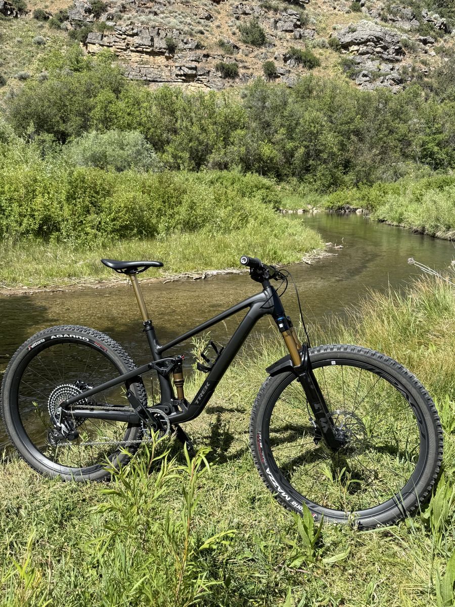 Custom 2025 Trek Top Fuel - Size M/L