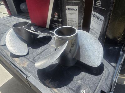 Mercury propellers