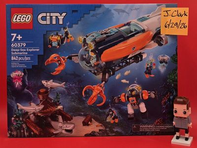 LEGO City Set 60379 - Deep-Sea Explorer Submarine (RETIRED 2024)