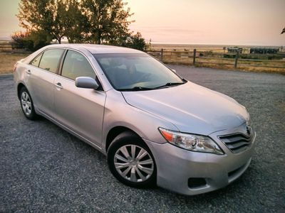 2010 TOYOTA CAMRY LE