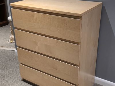 Ikea Dresser - 4 Drawer Oak