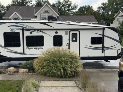 2016 Razorback Toy Hauler