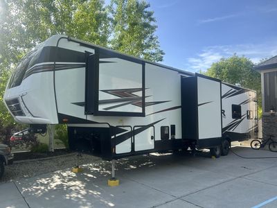 2021 XLR Nitro
