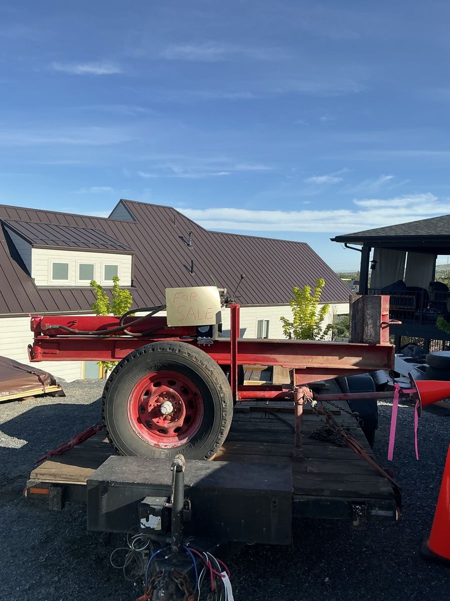 Log Splitter $1600 Negotiable