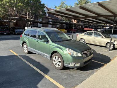 2010 Subaru Outback 2.5i Premium
