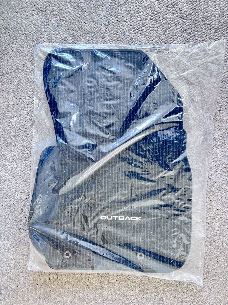 2018 Subaru Outback Floor Mat