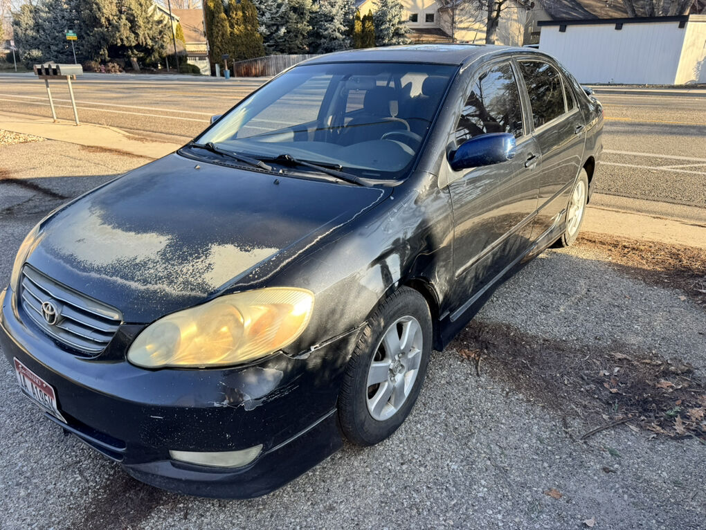 2004 TOYOTA COROLLA S