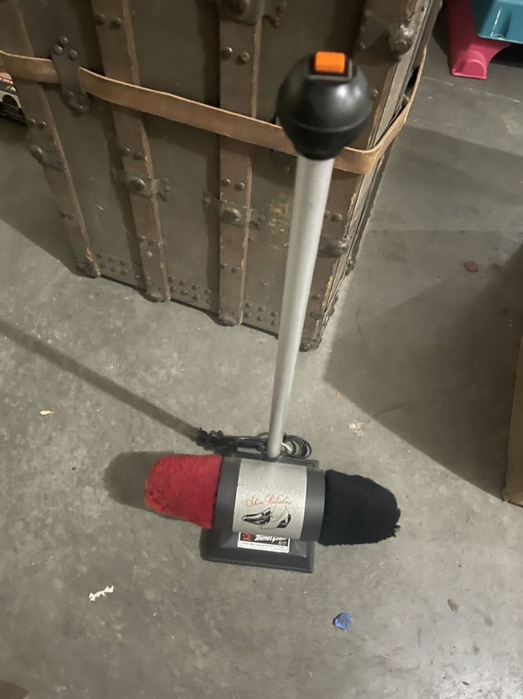 Shoe Polisher