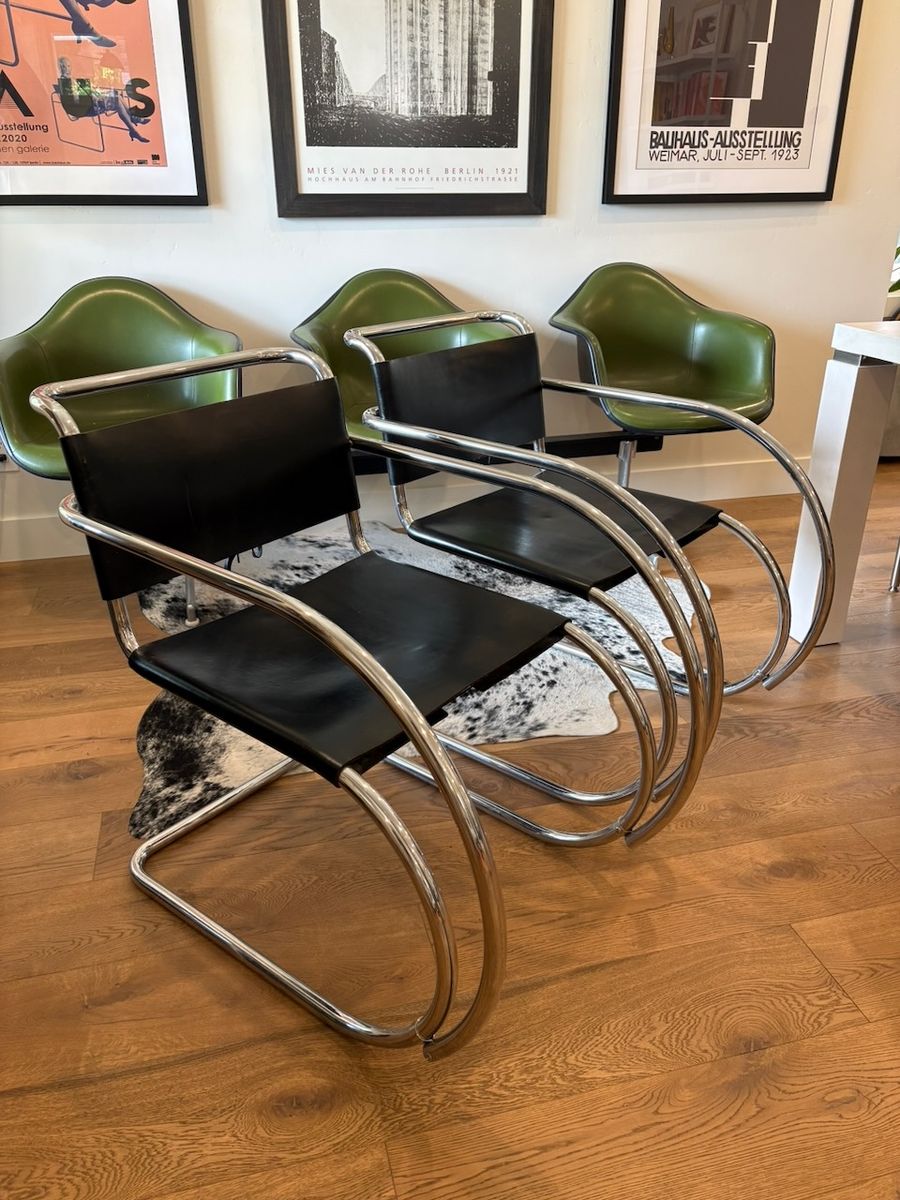 Pair of Knoll MR20 Cantilever Armchairs in Black Leather — 1978