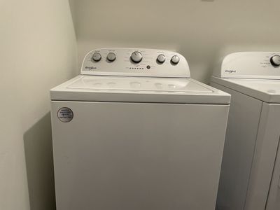 Whirlpool washer and dryer set