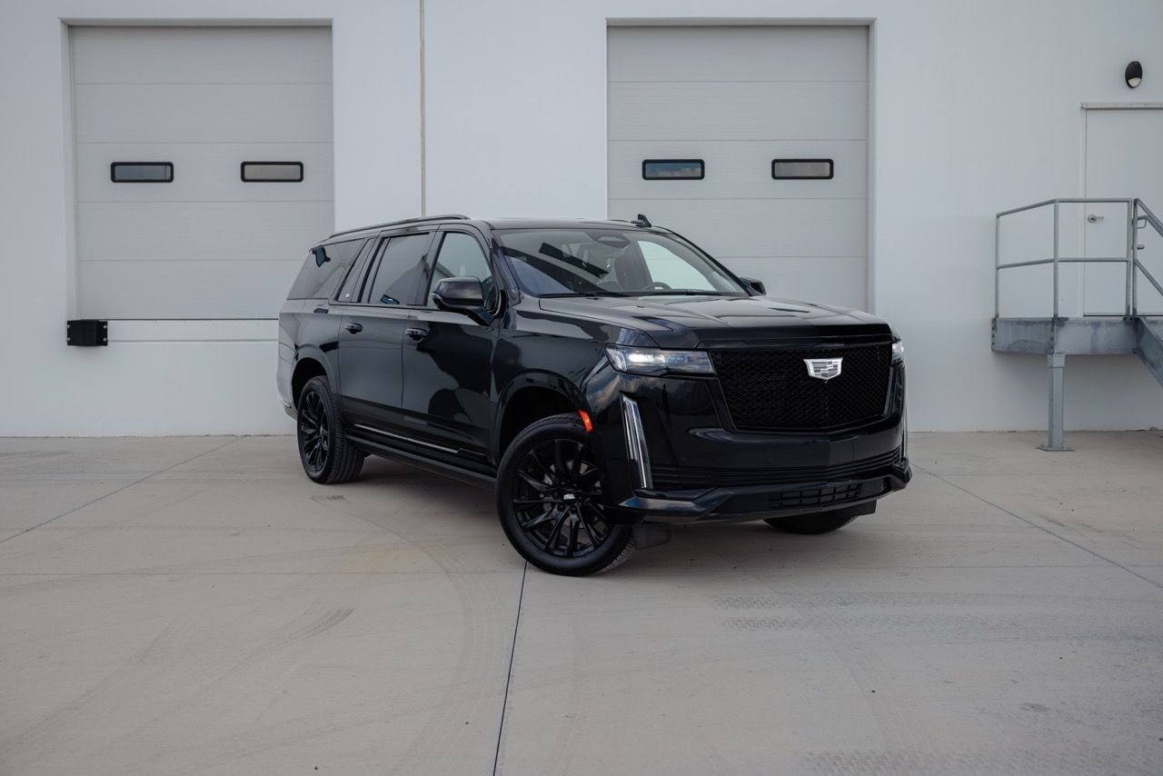2024 Cadillac Escalade ESV Sport Platinum
