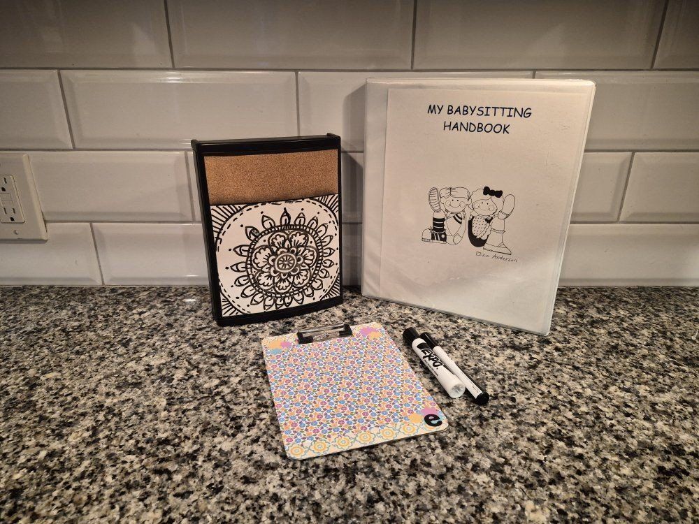 Babysitting Handbook Binder Set w/ Clipboard & Storage Organizer for Babysitters