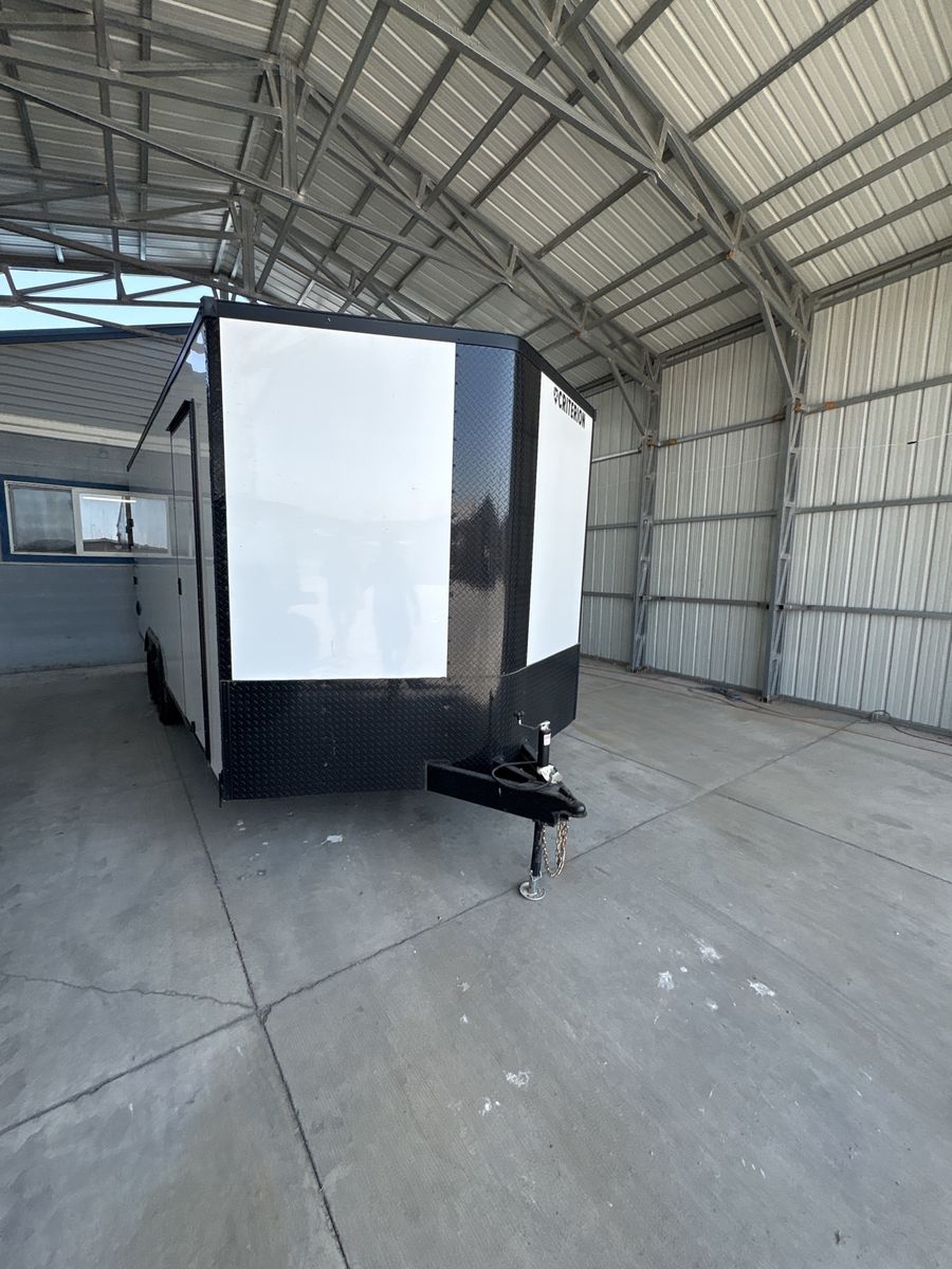 Main image 9