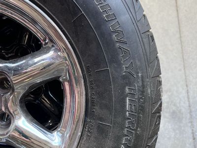 Corsa Highway Terrain Tire 265/70R16 with Chrome Rim 2000 GMC Yukon