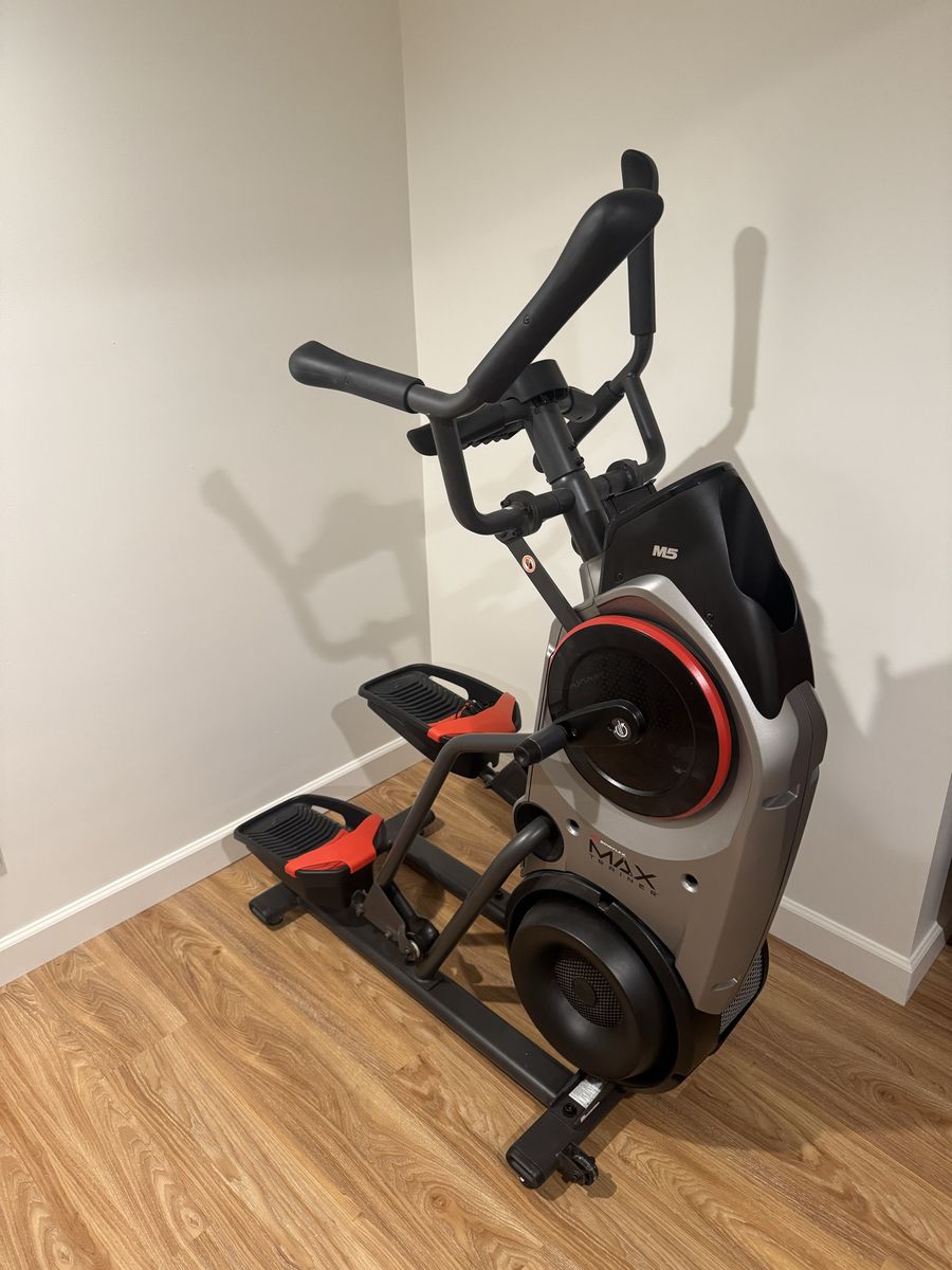 Bowflex Max Trainer M5 Elliptical