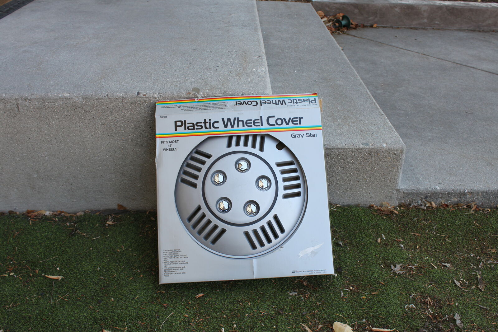 Plastic Wheel Covers, set of 4