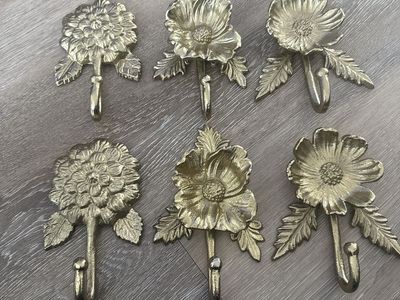 Gold Floral Wall Hooks - Set of 6 Decorative Flower Hangers