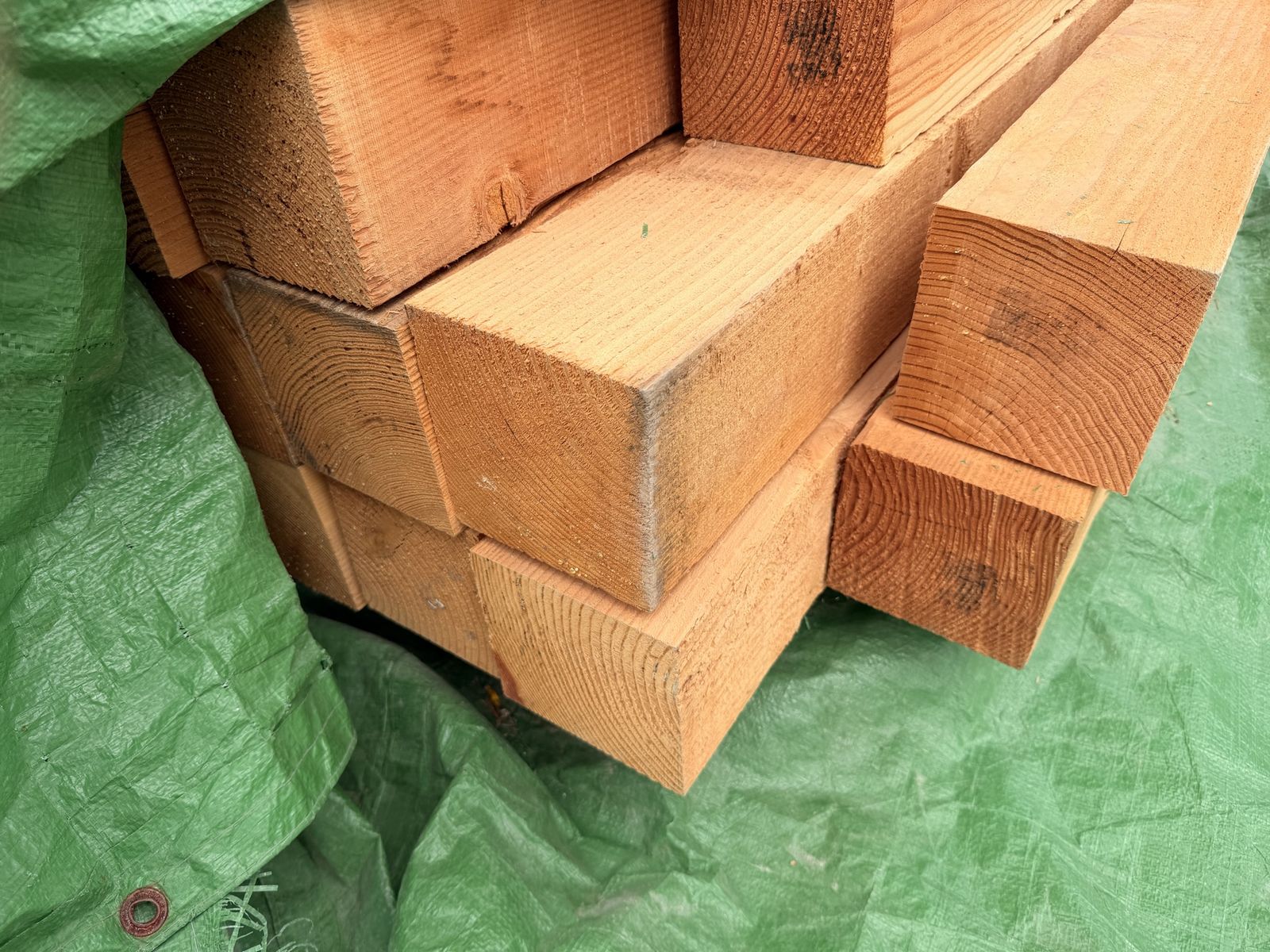 True 6x6 Rough-Cut Douglas Fir Timbers – 10’ & 12’