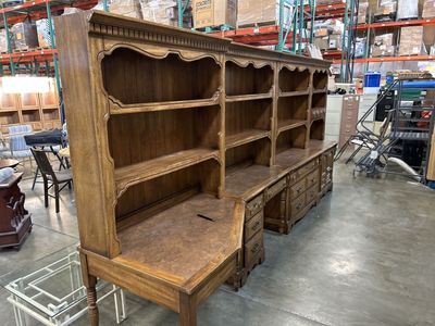 Thomasville solid oak entertainment center hutch