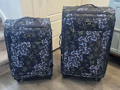 Hawaii Spirit Luggage Set - 2 Piece Matching Checked Suitcases - Great Condition