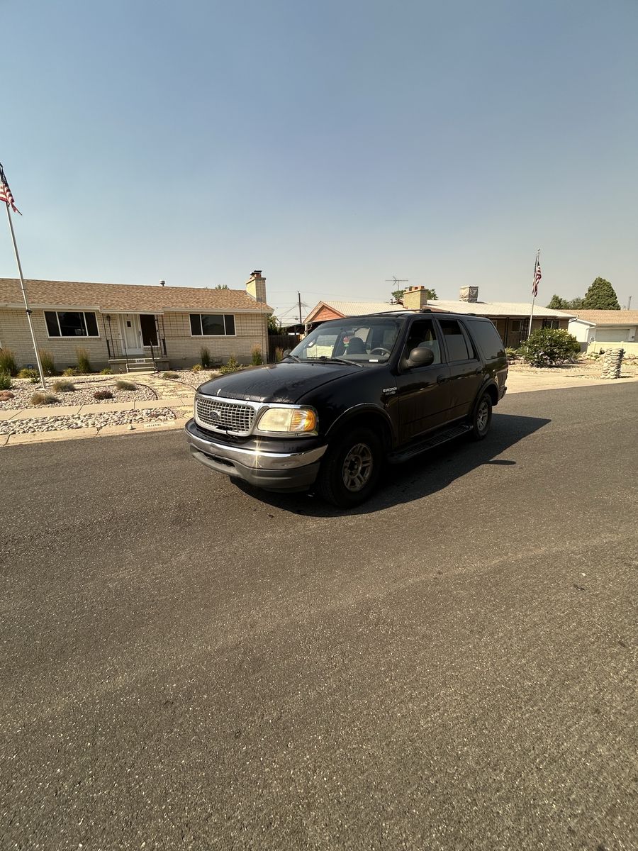 1999 Ford Expedition XLT