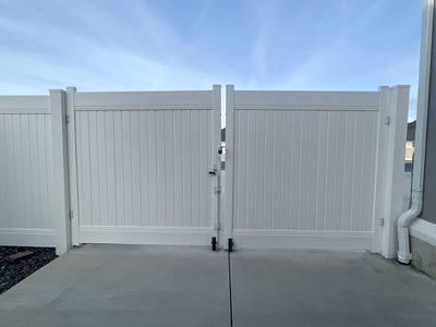 Vinyl Rv Gates