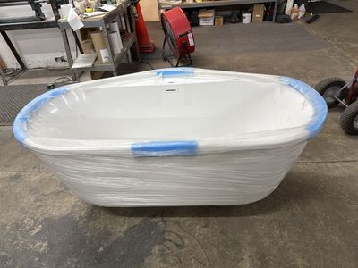 Maax Stand Alone Tub