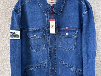New Wrangler Coors Banquet Denim Jacket
