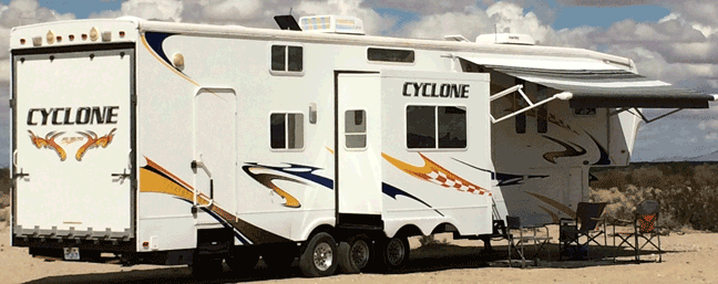 2008 42’ Full Throttle Cyclone 4212 5th Wheel Toy Hauler with 12’ garage lots of upgrades & extras