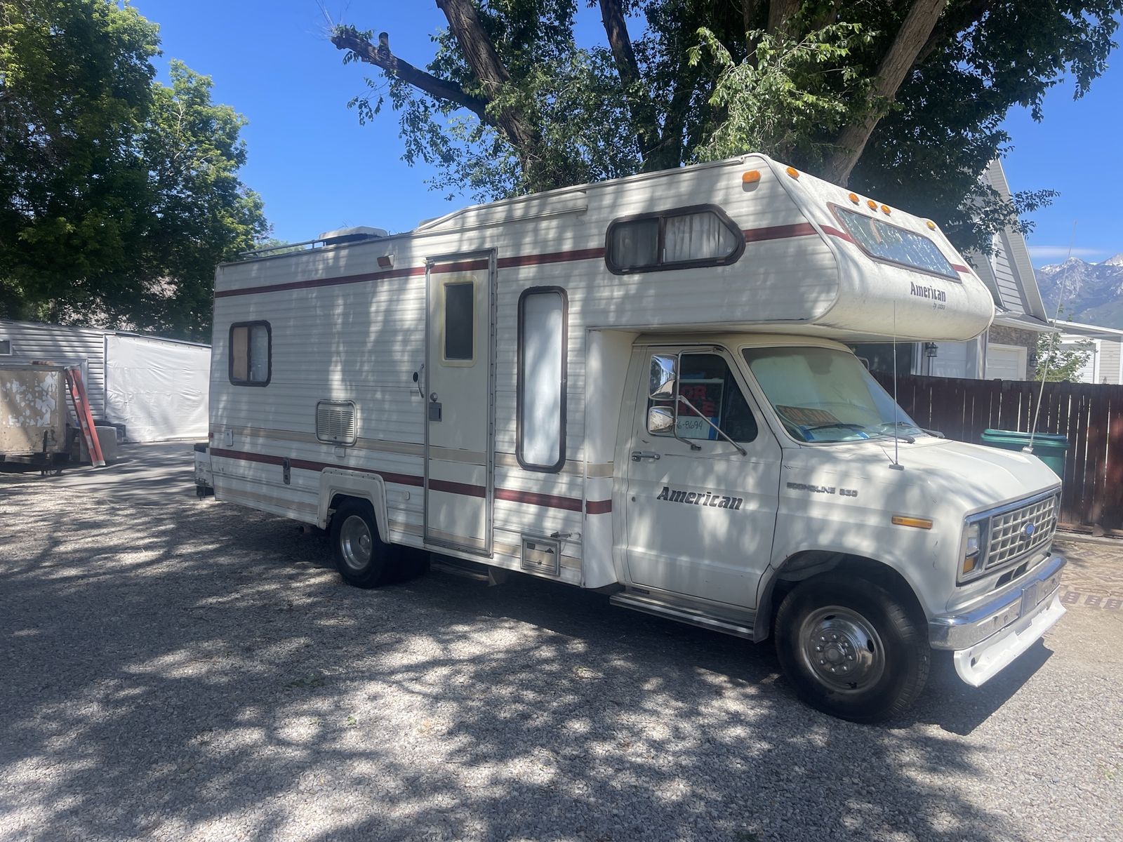AMERICAN BY COBRA 24’ CLASS C RV NEED ROOM MUST SELL
