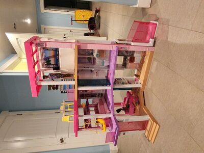 Barbie DreamHouse Dollhouse