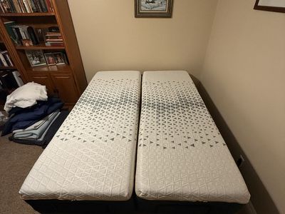 Superior Sleep Type X Split Queen - Like New