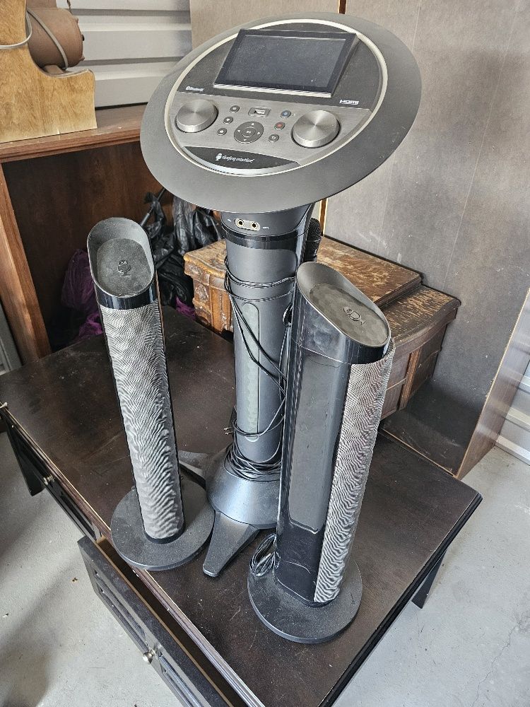 Karaoke w/speakers