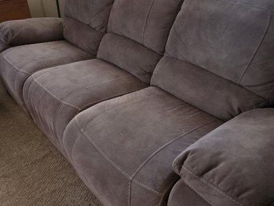 Clean Used Brown Reclining Sectional Sofa - Comfortable 3-Seat Couch for Living Room