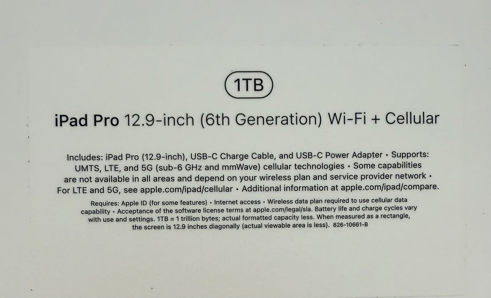 Apple iPad Pro M2 with Magic Keyboard and Apple Cover