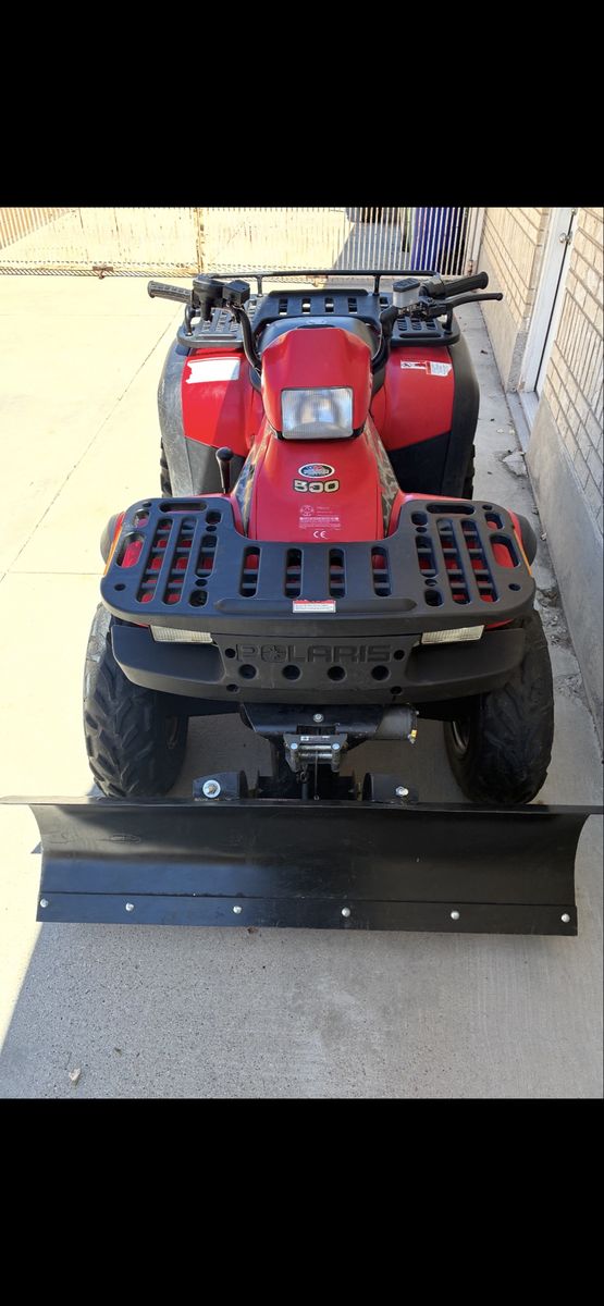 1998 Polaris Sportsman 500 ATV with Snow Plow and winch 
