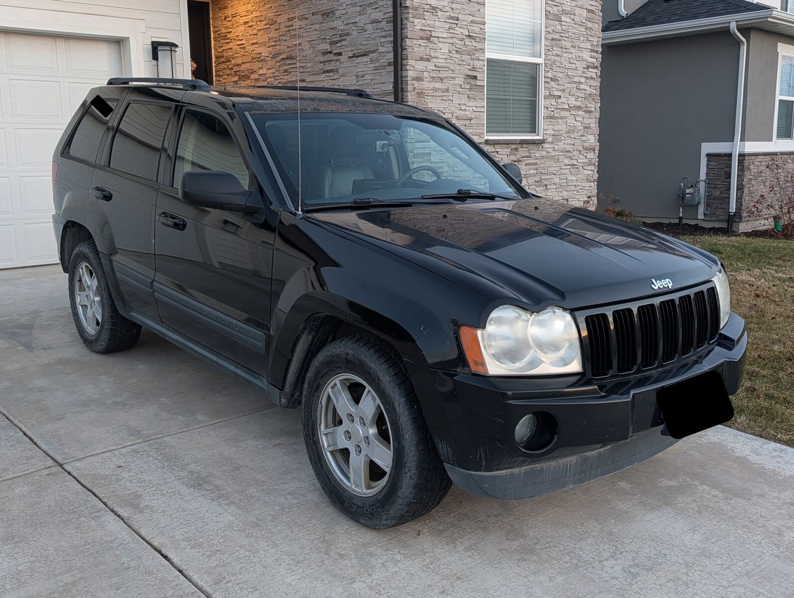 2006 JEEP GRAND CHEROKEE Laredo