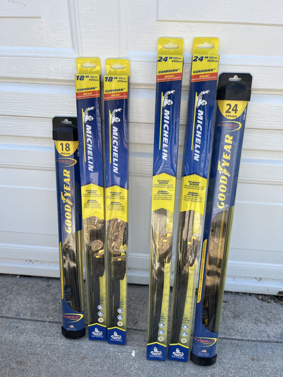 3 sets of 18 and 20 in windshield wipers