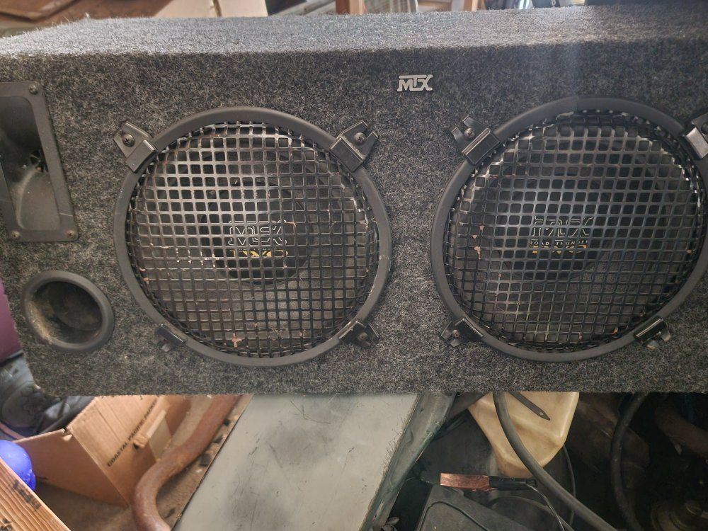 MTX Dual 10-inch Subwoofer Box Car Audio Speaker Enclosure MTX Road Thunder Twos