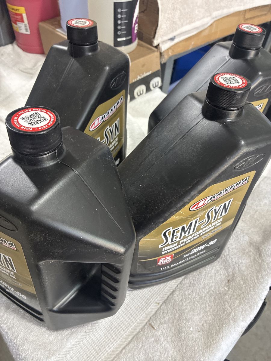 4 gallons Semi Syn High Performance 20W-50. Sealed.