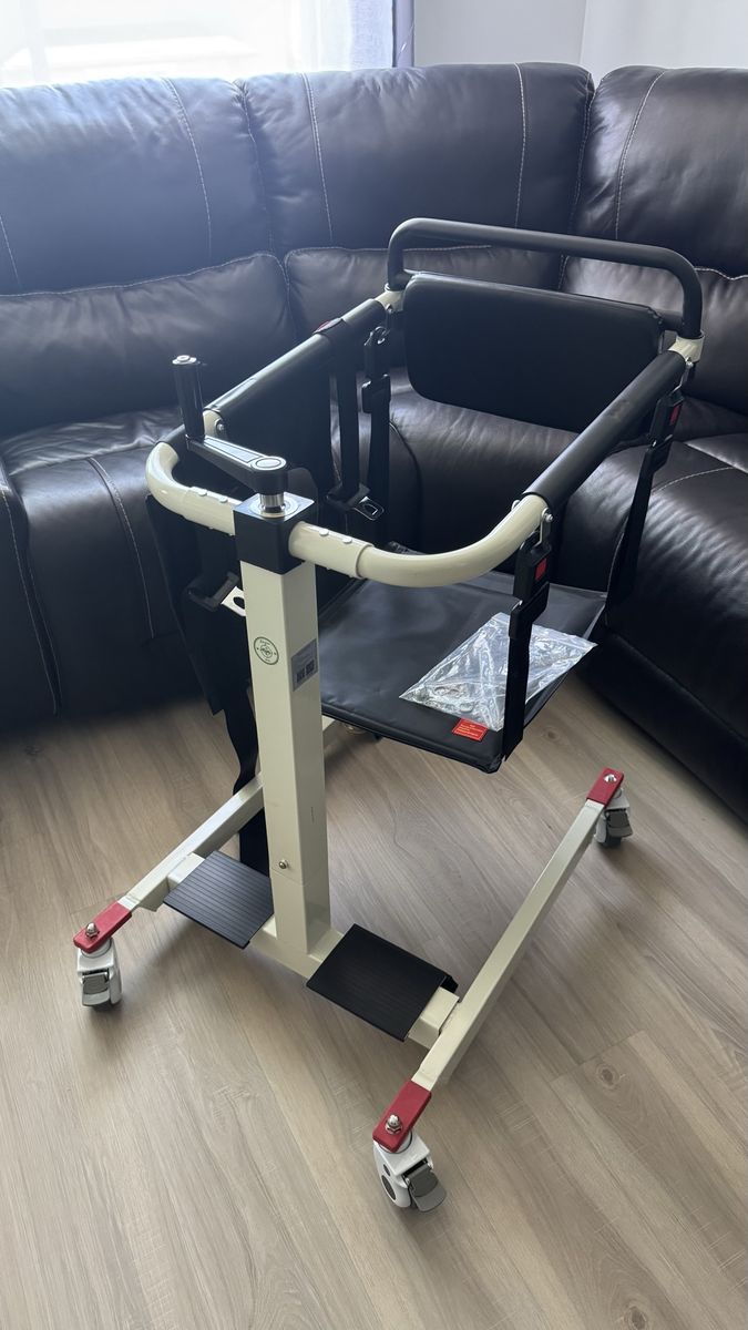 Patient Lift Transfer Chair, Patient Lift for Home ( brand new)