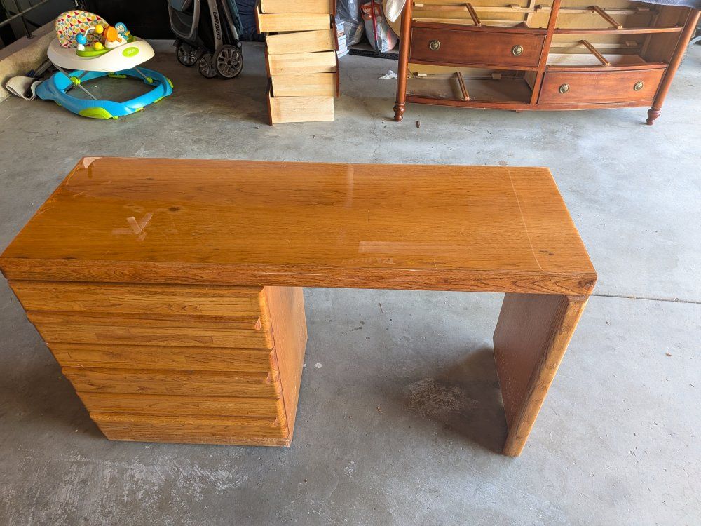Main image 6