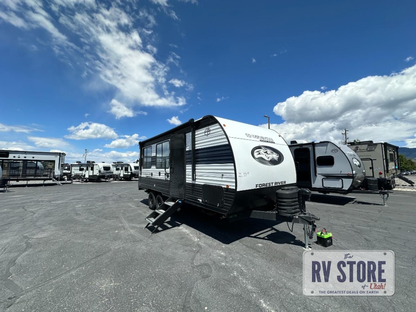 2026 Forest River RV Cherokee Grey Wolf 18RR Toy Hauler Travel Trailer