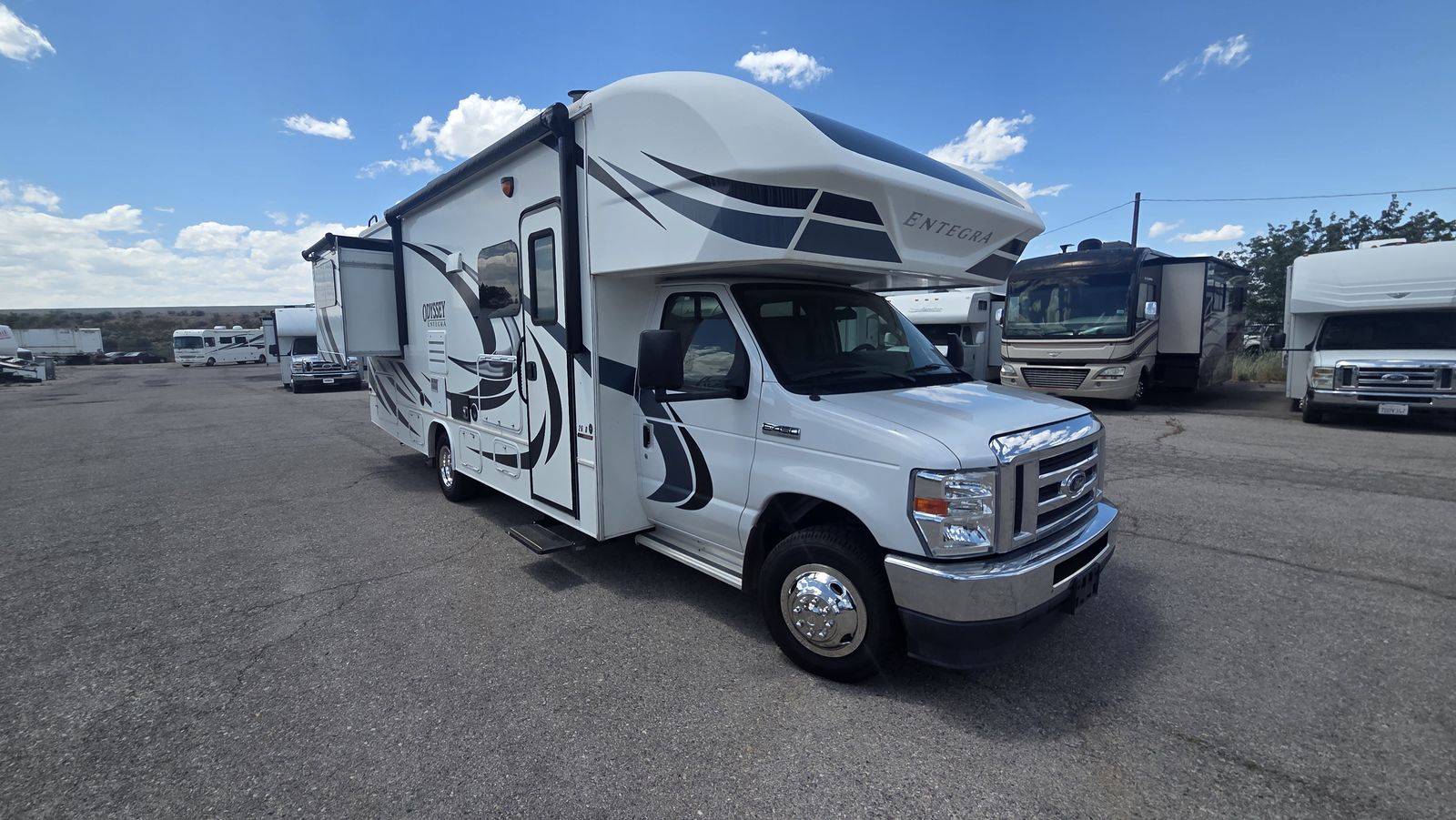 2021 Entegra Coach Odyssey 26D 2 slides and Auto level