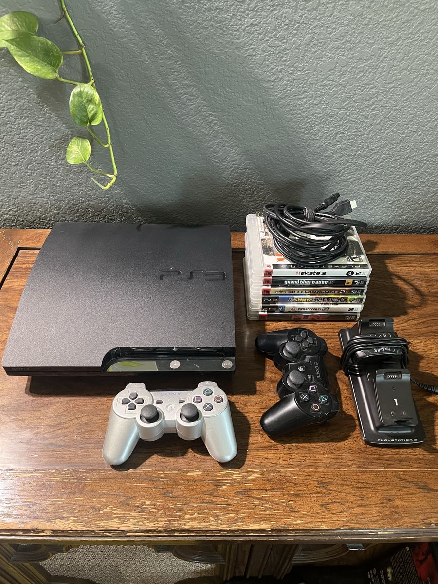 Sony PlayStation 3 (PS3) Bundle