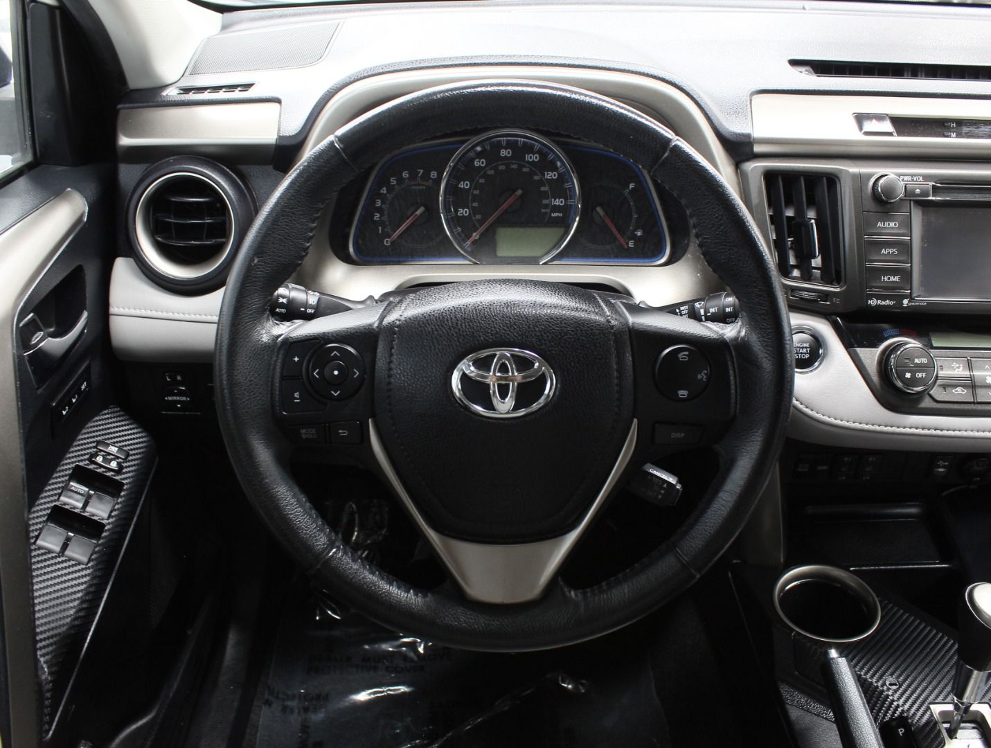 Main image 15