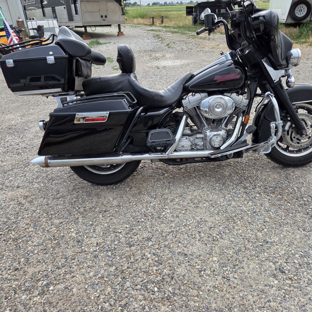 Harley-Davidson FLHT Electra Glide Classic Motorcycle 78,601 Miles Black with Passenger Seat