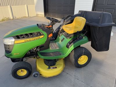 2012 John Deere D110